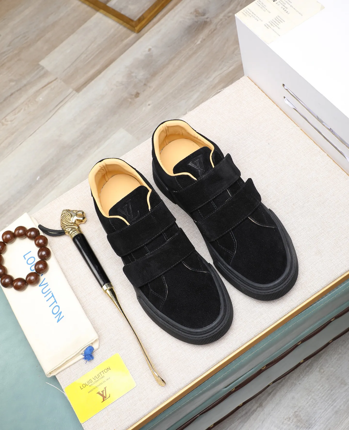 Men's shoes 💰460 [LV～] Men's casual shoes 2025z cabinet sales simultaneously 🔶Size: 38-44 #️⃣ 🔷3 colors🔜The upper is made of multi-material splicing➕cow leather lining, comfortable and breathable, sole: original comfortable and wear-resistant outsole, ⚠️real thing📱photographed🎬real thing is better📢📢📢